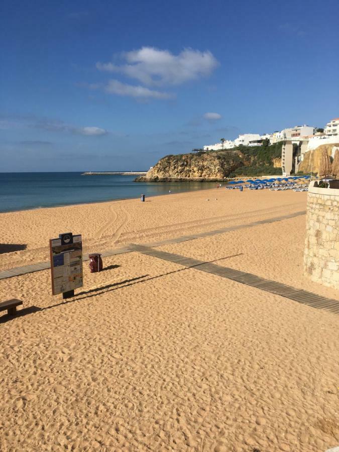 Cosy And Sweet Apartment In Albufeira Luaran gambar